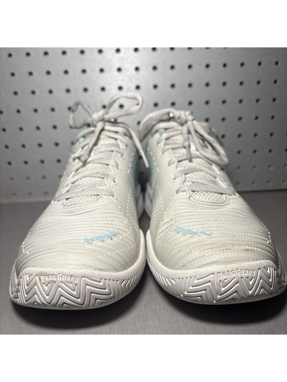 K-Swiss Hypercourt Express 2 Tennis Pickleball Shoes Womens Sz 9.5 White Blue - Picture 4 of 14